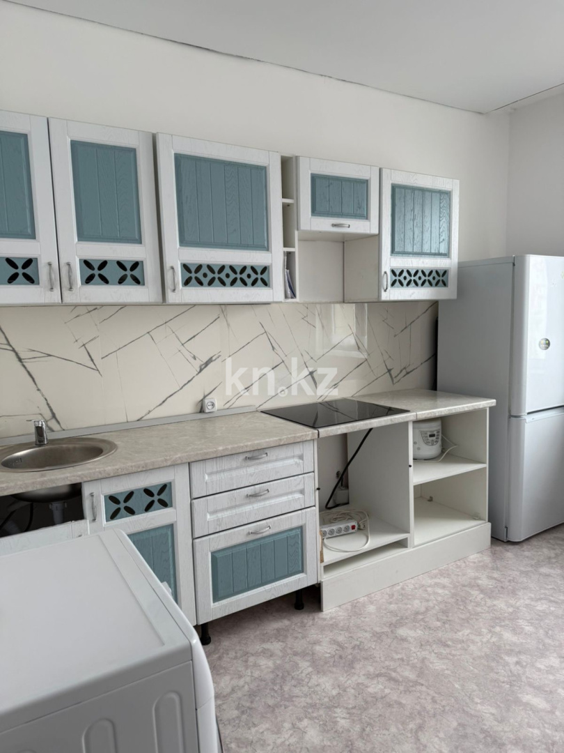 Аренда 2-комнатной квартиры, 60 м² в Астане