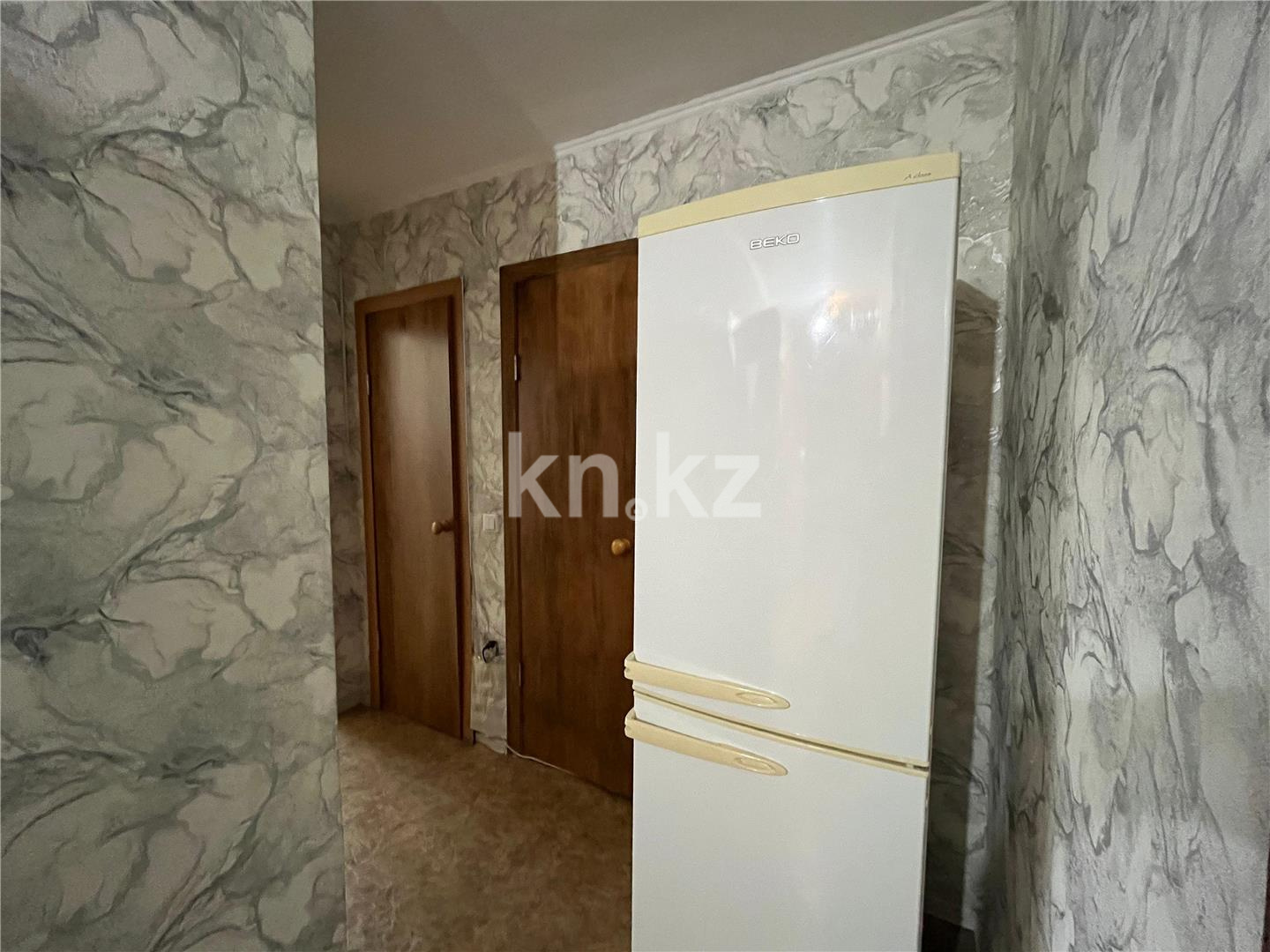 Продажа 4-комнатной квартиры, 75 м², мкр-н 14 - Продажа  четырехкомнатных квартир в Караганде фото 18 из 21