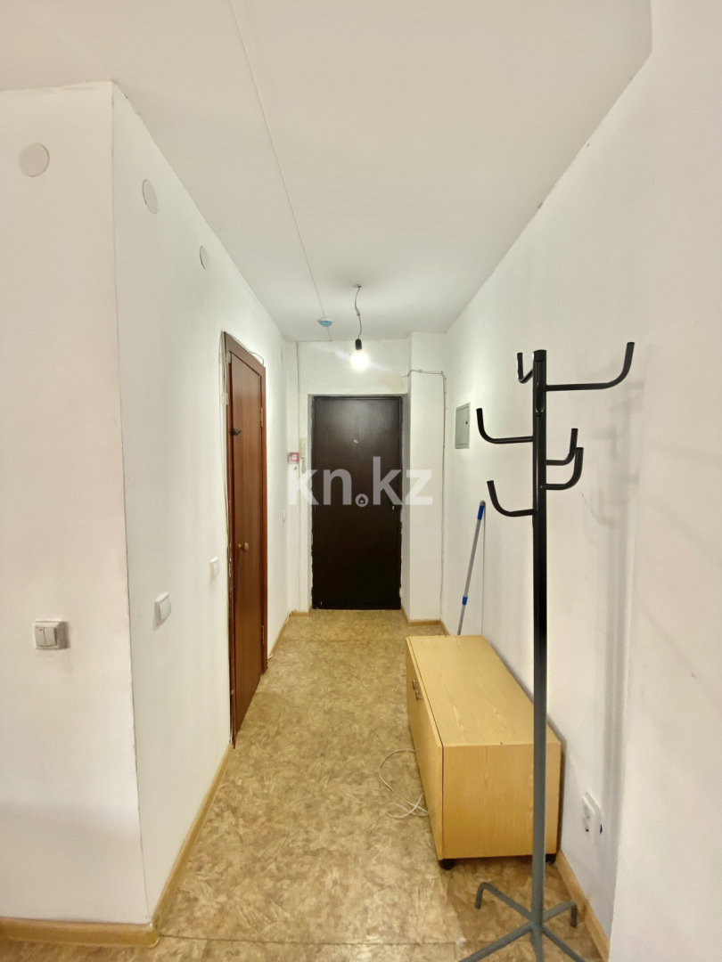 Продажа 2-комнатной квартиры, 52 м², ул. Ашимова - Продажа  двухкомнатных квартир в Караганде фото 12 из 14