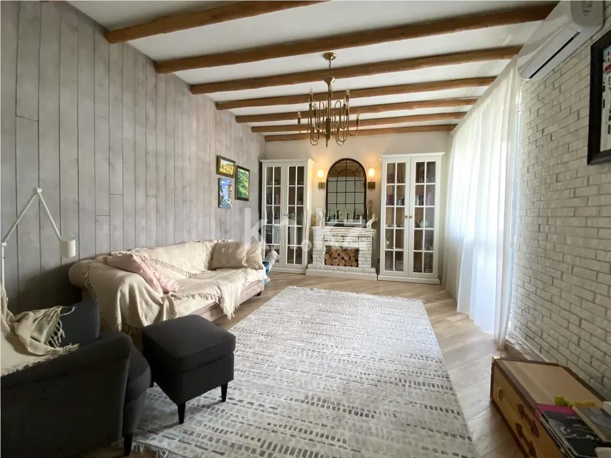 Продажа 2-комнатной квартиры, 86 м² в Алматы