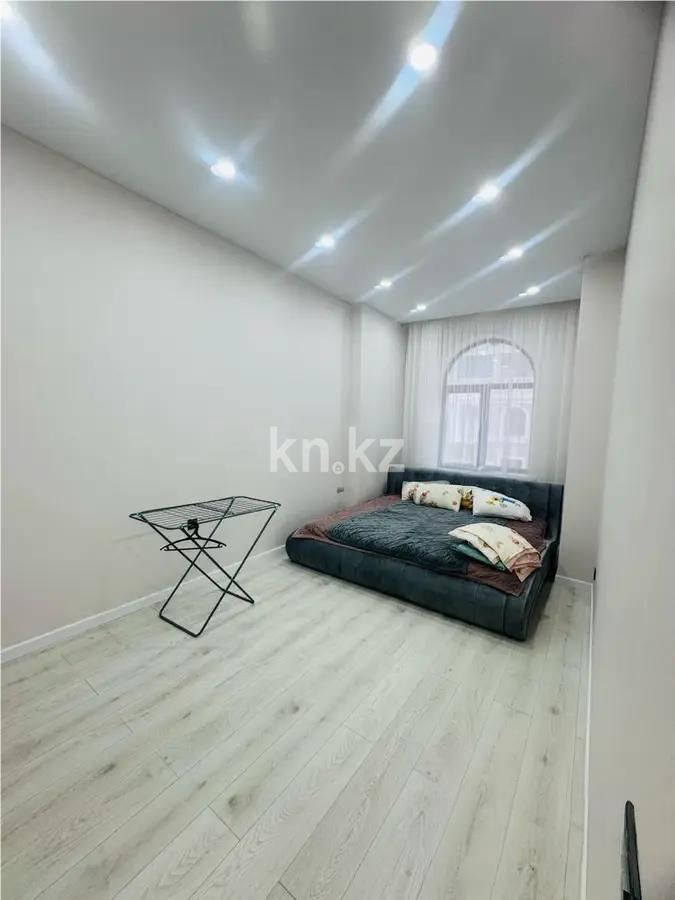 Продажа 2-комнатной квартиры, 70 м², ул. Акмешит, дом  19/5 - Продажа квартир в Астане фото 1 из 4