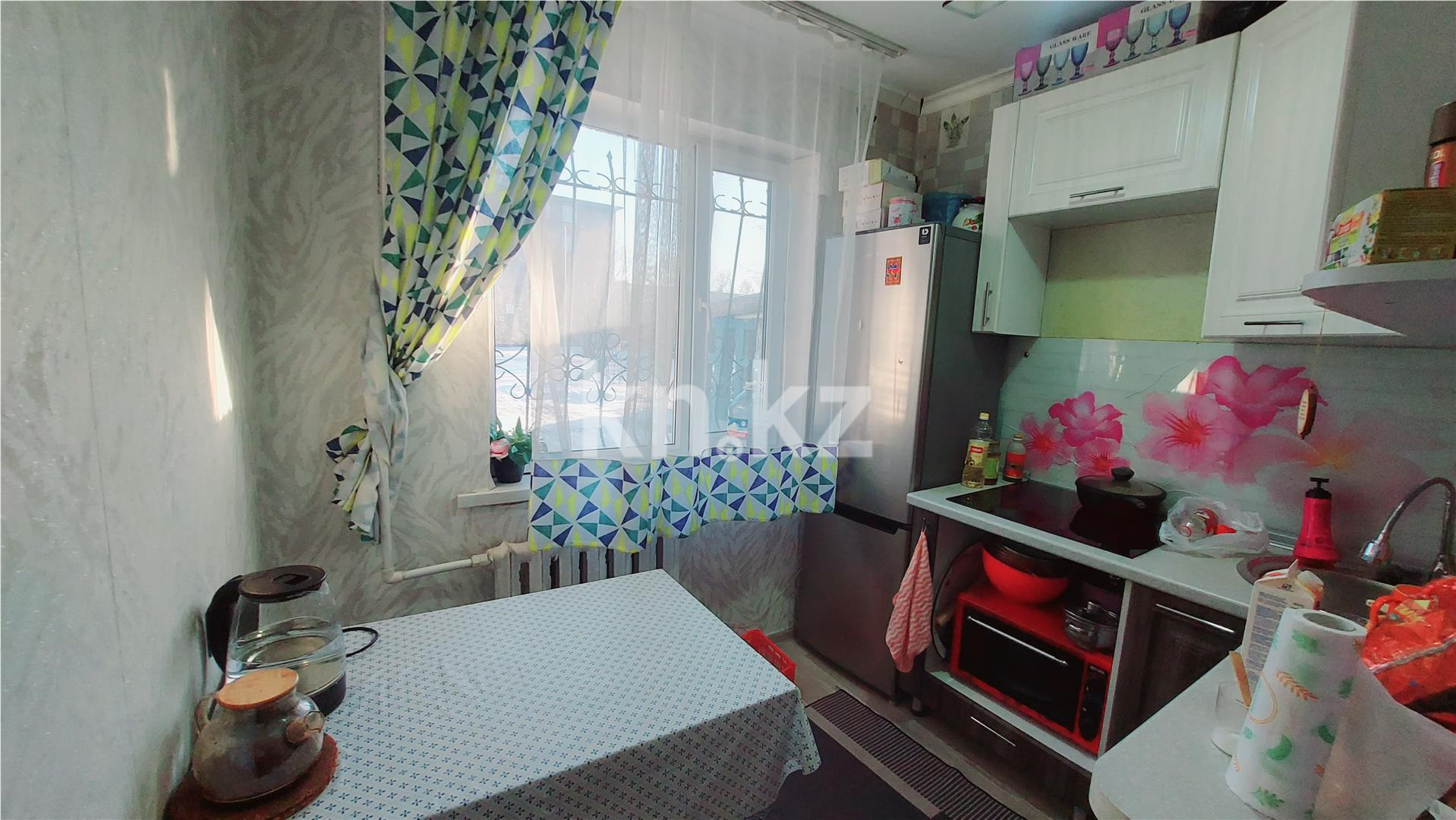 Продажа 3-комнатной квартиры, 47 м² - Продажа квартир в Караганде - страница 8 фото 1 из 14