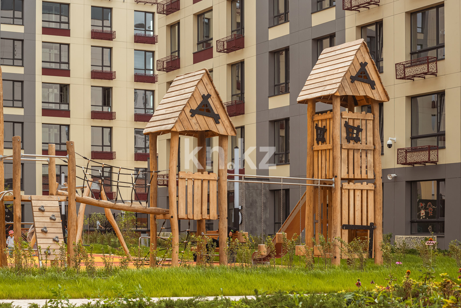 Продажа 3-комнатной квартиры, 106 м², ул. Е-900, дом  2 в Астане - фото 14