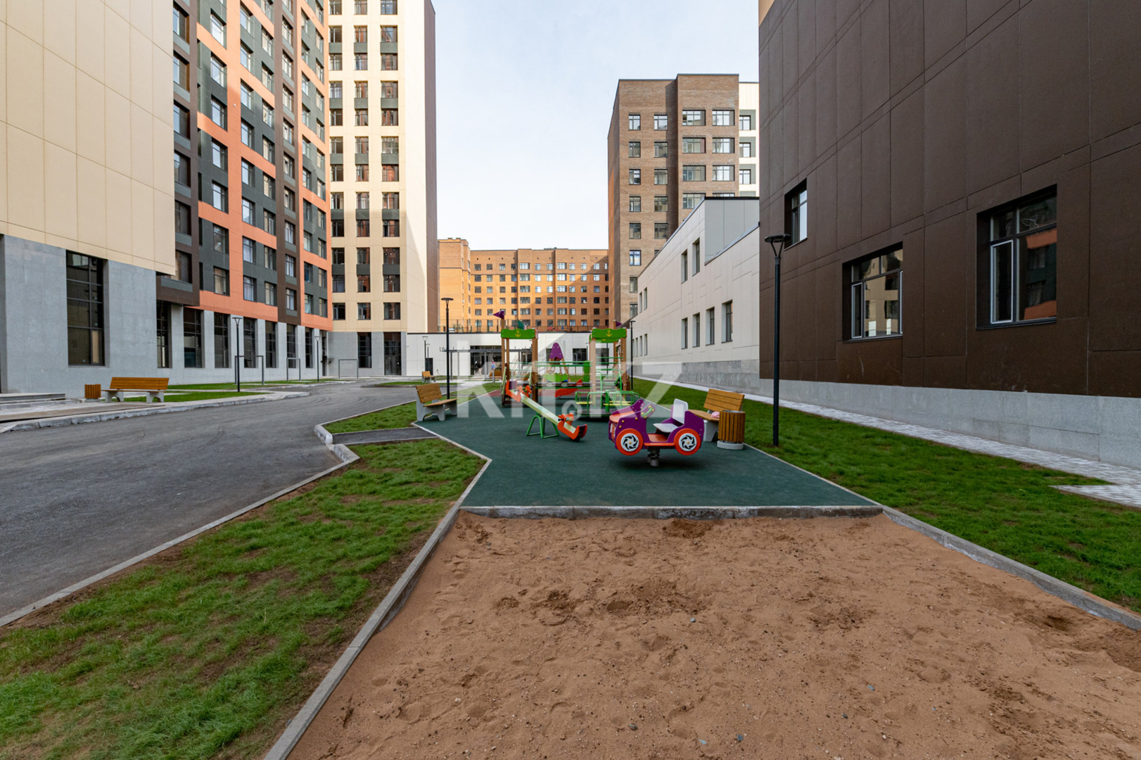 Продажа 2-комнатной квартиры, 59 м², ул. Нурмагамбетова, дом  21 в Астане - фото 24