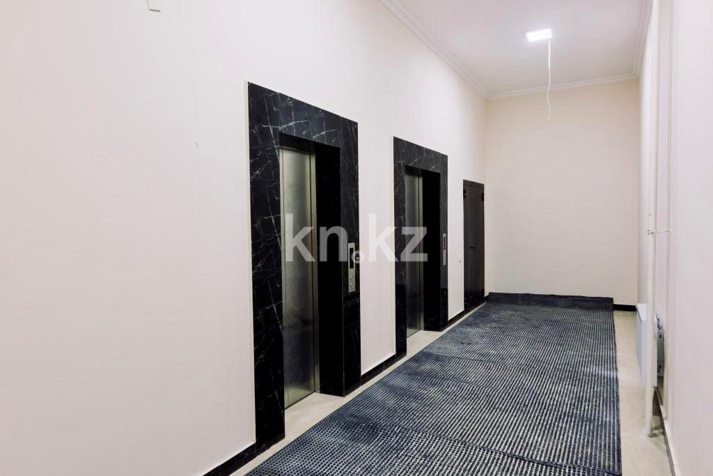 Продажа 2-комнатной квартиры, 65 м², ул. Туркестан, дом  10 в Астане - фото 11