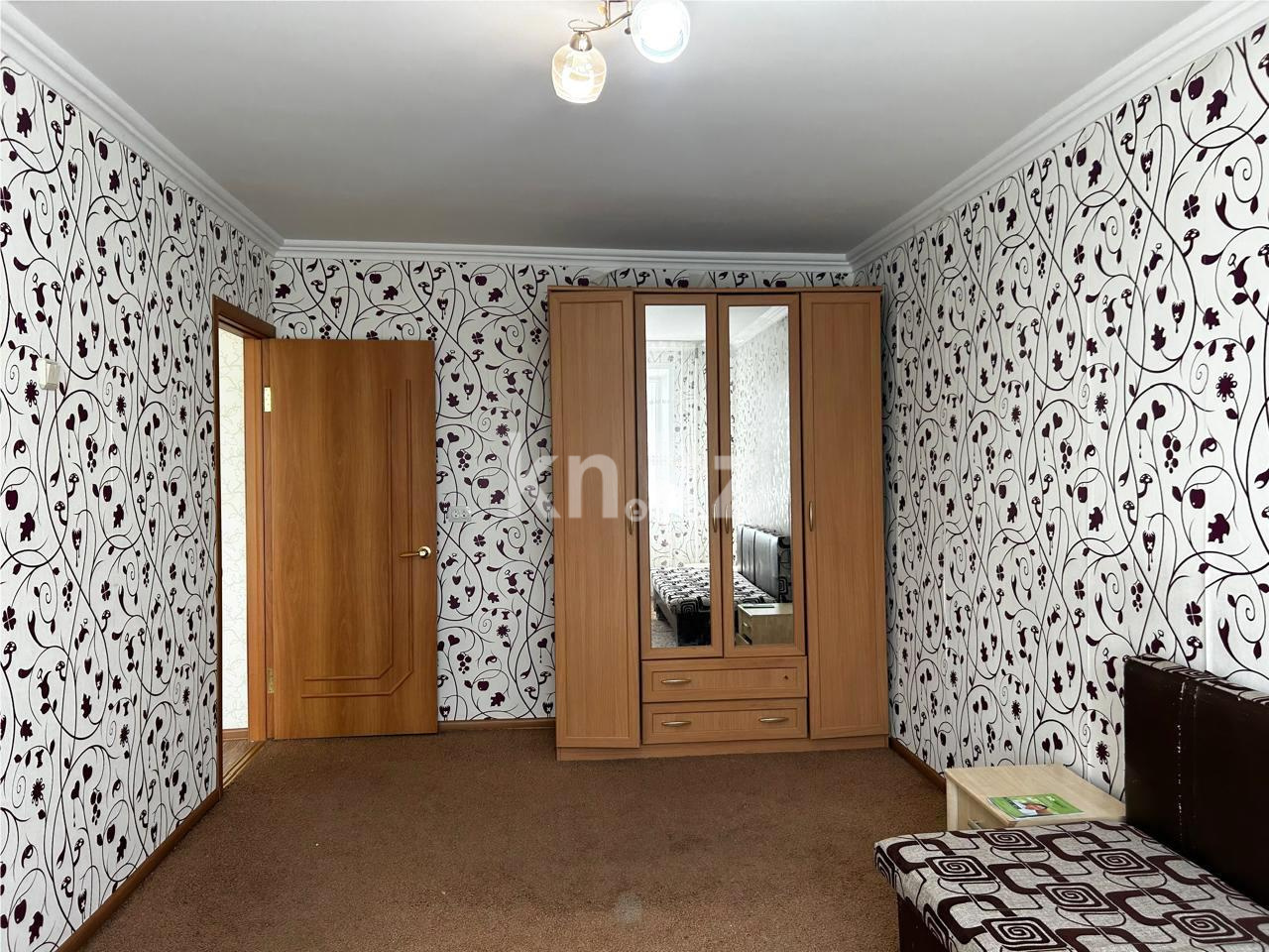 Продажа 2-комнатной квартиры, 51 м², пр. Строителей - Продажа  двухкомнатных квартир в Караганде фото 2 из 11