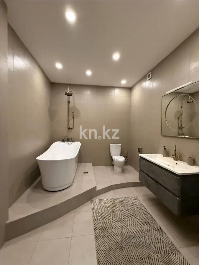 Продажа 4-комнатной квартиры, 179.3 м² в Алматы - фото 6