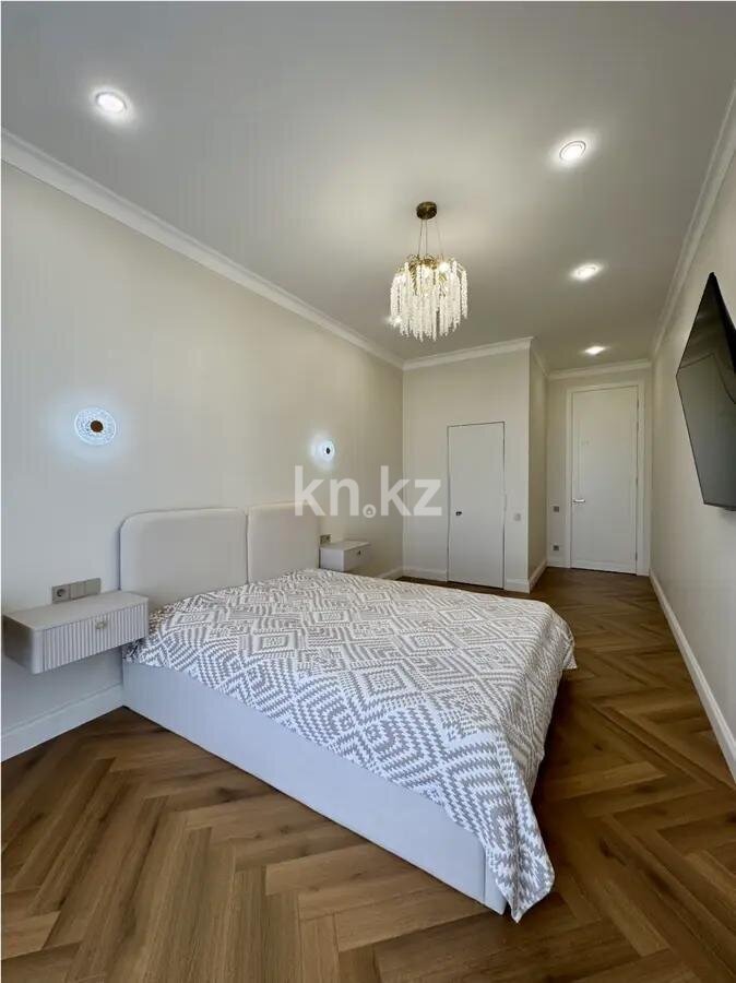 Продажа 4-комнатной квартиры, 140 м² в Астане - фото 4
