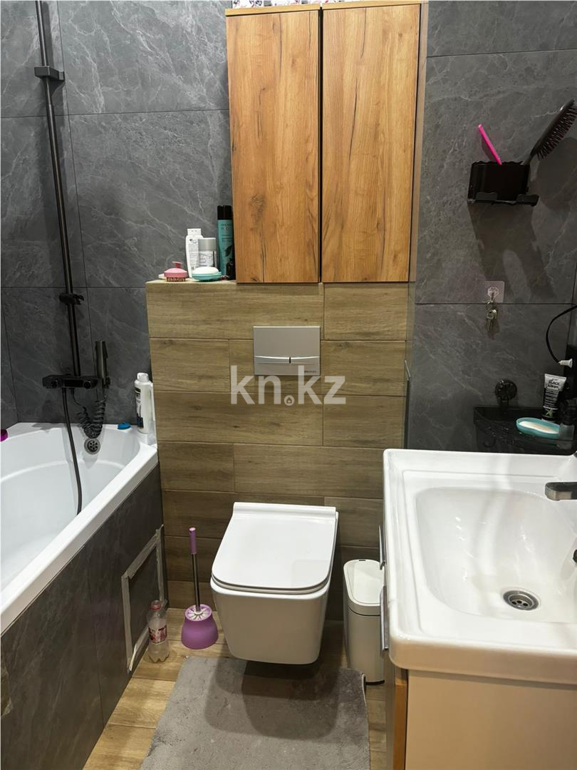 Продажа 1-комнатной квартиры, 38.3 м², ул. Е-181 в Астане - фото 9