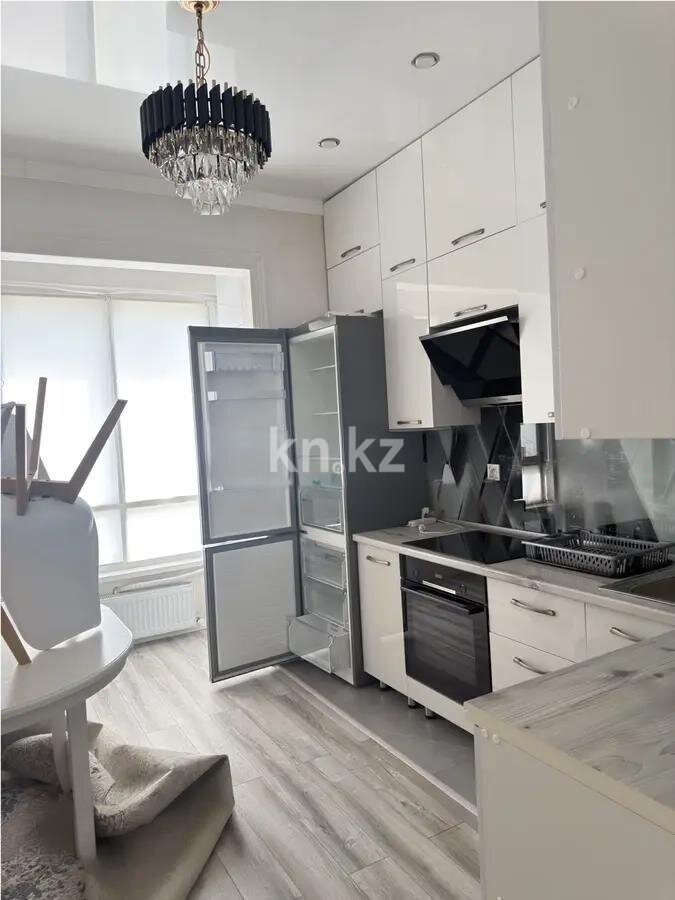 Продажа 2-комнатной квартиры, 63.4 м² в Алматы - фото 3