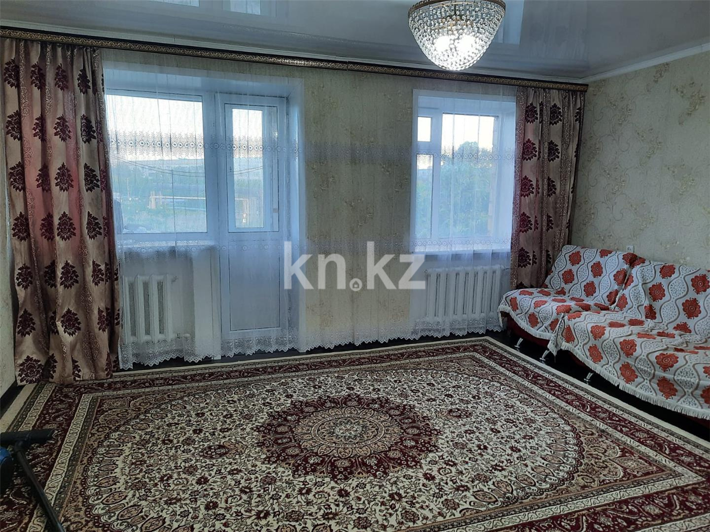 Продажа 3-комнатной квартиры, 73 м², 11 кв-л, дом  10 - Продажа квартир в Караганде с фото фото 1 из 10