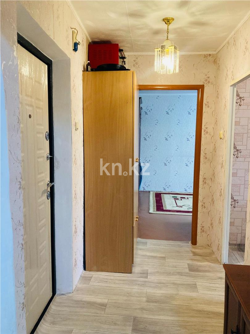 Продажа 2-комнатной квартиры, 52 м², мкр-н Мамраева (Восток-5) - Продажа квартир в Караганде фото 13 из 18