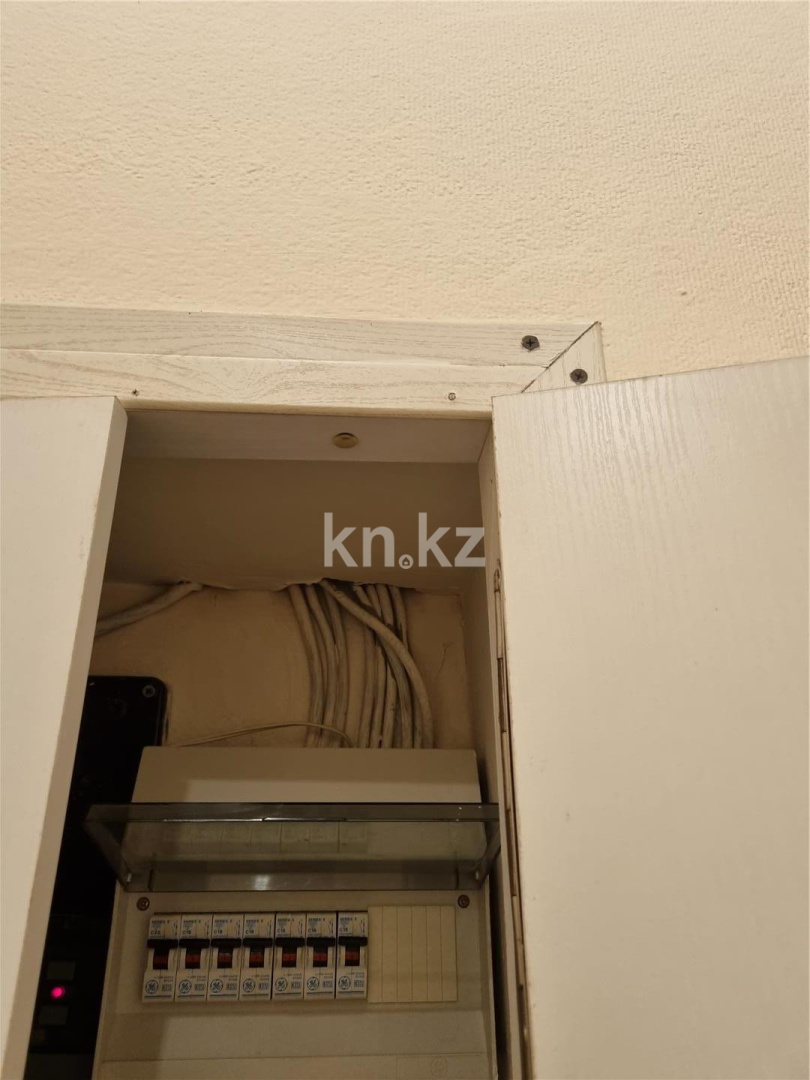 Продажа 1-комнатной квартиры, 52 м², ул. Абая, дом  38 - Продажа  однокомнатных квартир в Караганде фото 11 из 14