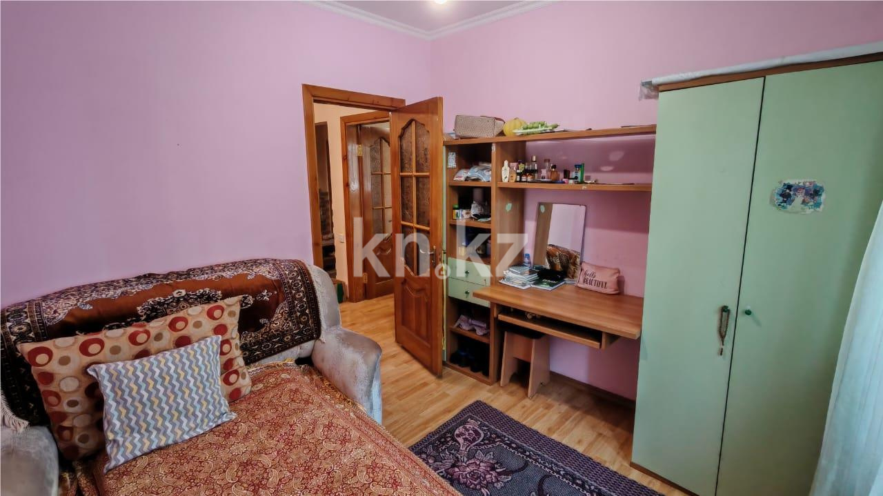 Продажа 4-комнатной квартиры, 75 м², мкр-н Степной-4 - Продажа квартир в Караганде фото 10 из 32