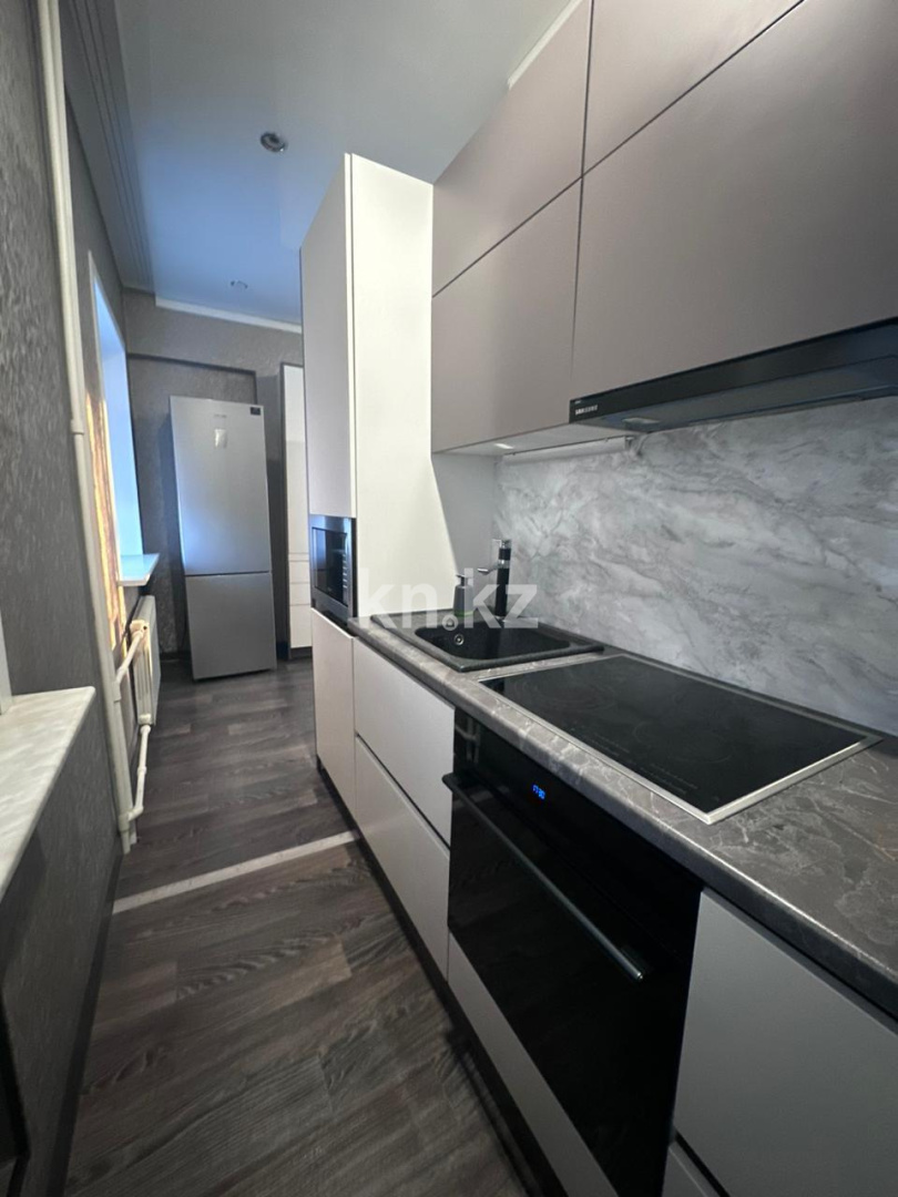 Продажа 2-комнатной квартиры, 54 м² - Продажа двухкомнатных квартир в Караганде - страница 2 фото 1 из 15