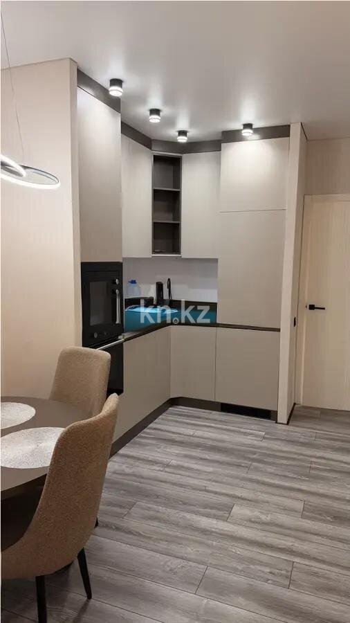 Продажа 3-комнатной квартиры, 65 м² в Алматы - фото 4