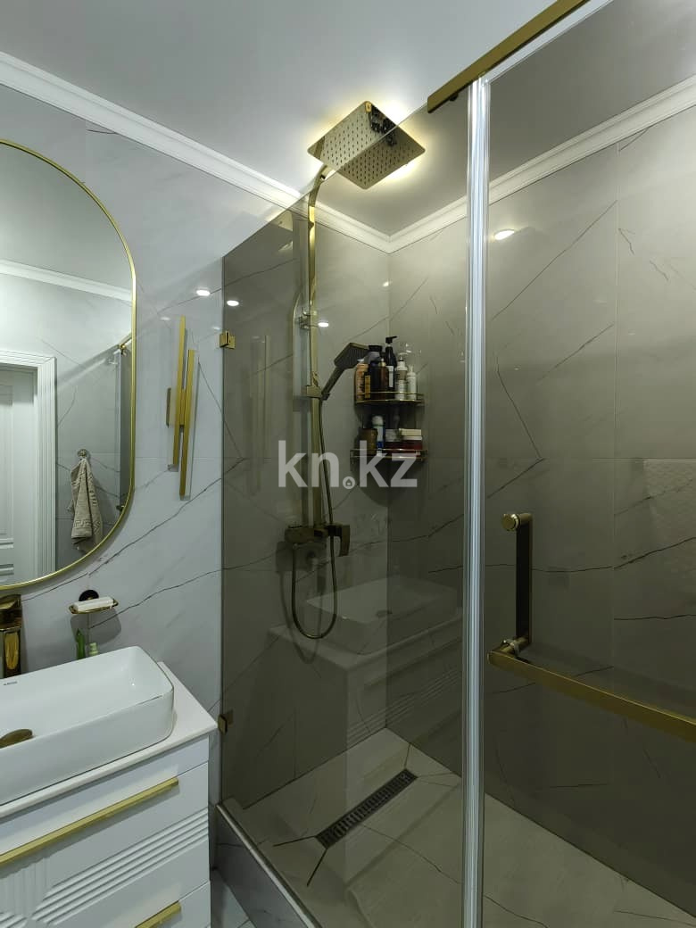 Продажа 4-комнатной квартиры, 143 м², мкр. Голубые Пруды, дом  5/4 - Продажа квартир в Караганде с фото фото 26 из 36