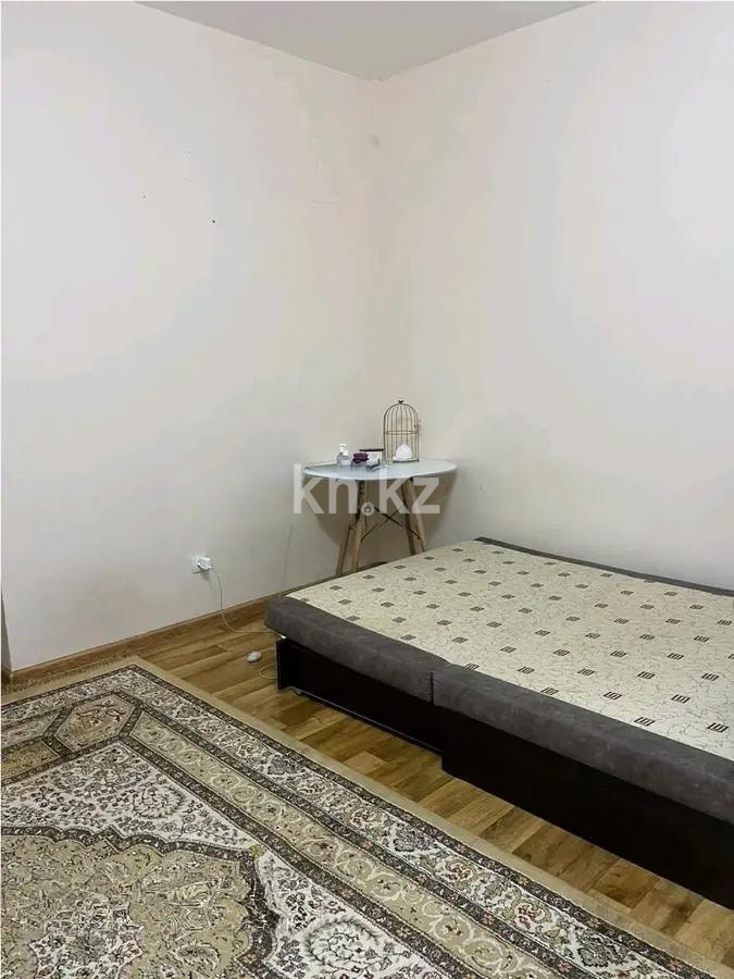 Продажа 1-комнатной квартиры, 33 м², мкр-н Аксай-3а, дом  90 - Продажа  однокомнатных квартир в Алматы без посредников с фото фото 1 из 4