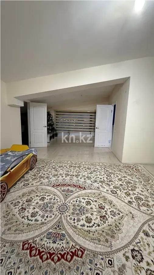 Продажа 3-комнатной квартиры, 290 м², ул. Кенесары, дом  42 - Продажа  трехкомнатных квартир в Астане без посредников фото 4 из 12