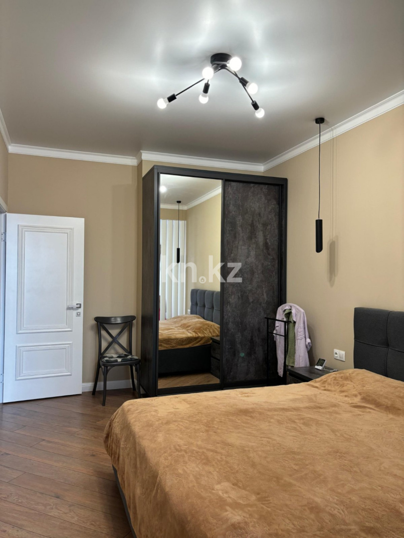 Продажа 2-комнатной квартиры, 74.1 м², ул. Бегалина в Алматы - фото 23