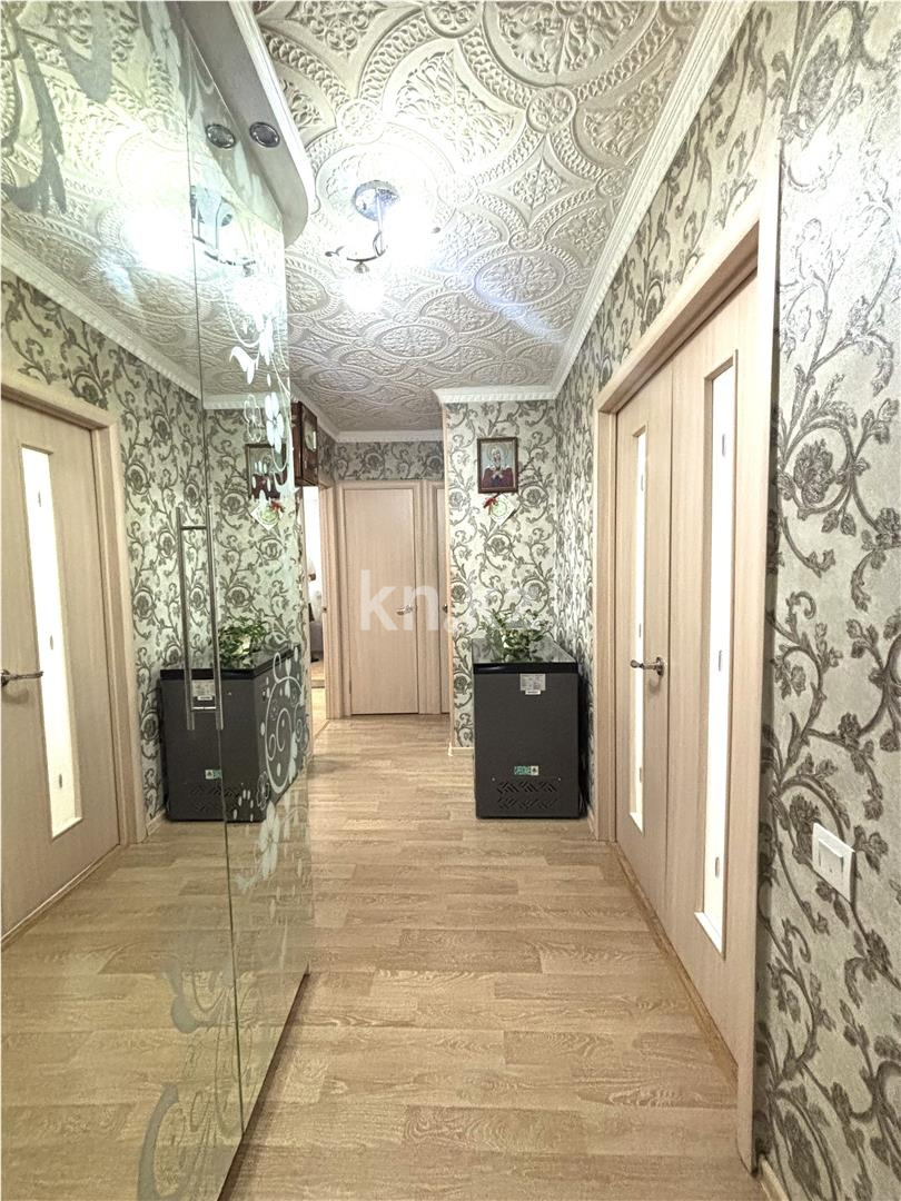 Продажа 3-комнатной квартиры, 61 м² - Продажа  трехкомнатных квартир в Караганде в Михайловке фото 10 из 18