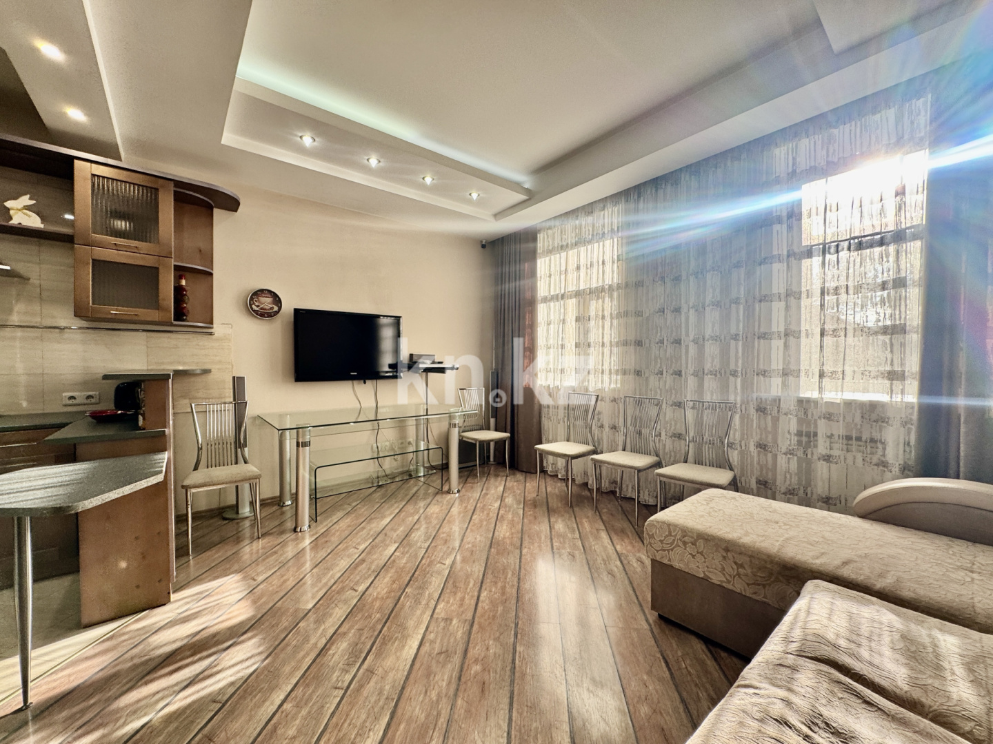 Продажа 3-комнатной квартиры, 66.2 м², ул. Абая, дом  26 - Продажа квартир в Караганде фото 3 из 23