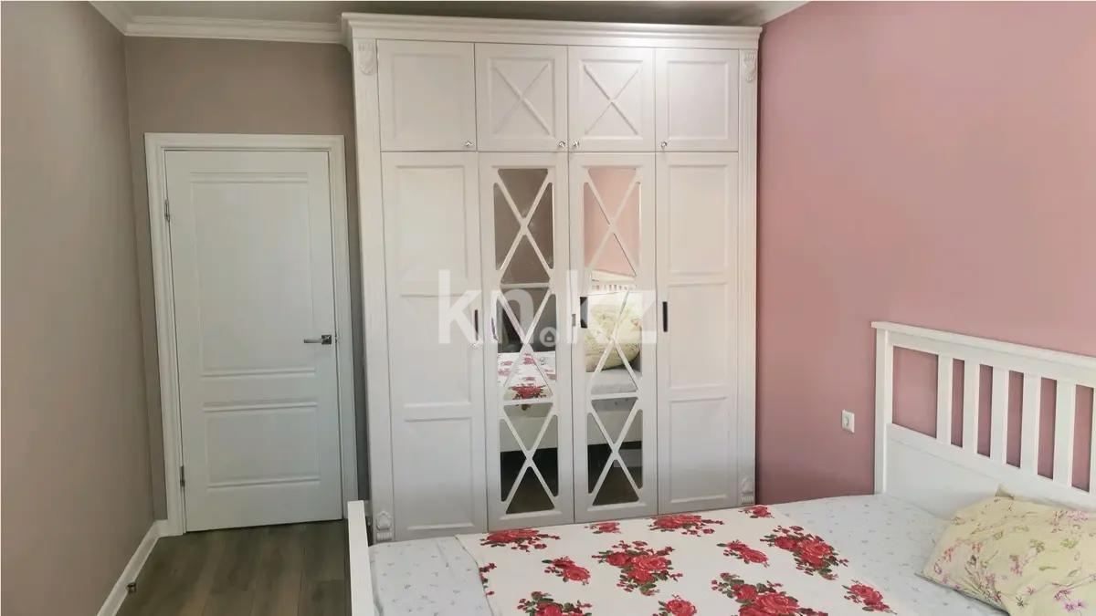 Продажа 3-комнатной квартиры, 70.6 м², ул. Аманжолова, дом  26/2 в Астане - фото 2