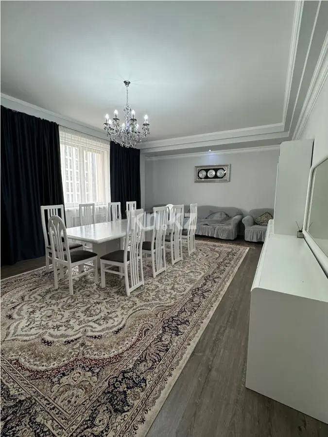 Продажа 3-комнатной квартиры, 146 м², ул. Калдаякова, дом  1 - Продажа  трехкомнатных квартир в новостройках Астаны фото 1 из 5