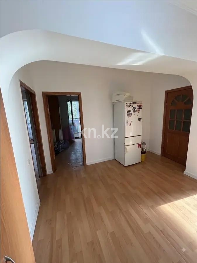 Продажа 3-комнатной квартиры, 69.8 м² в Алматы - фото 3