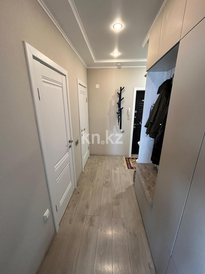 Продажа 2-комнатной квартиры, 69 м², пр. Республики - Продажа  двухкомнатных квартир в Караганде фото 5 из 14