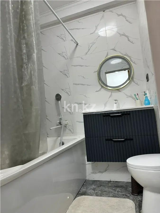 Продажа 1-комнатной квартиры, 45 м², мкр-н Мамыр-4, дом  301 в Алматы - фото 3