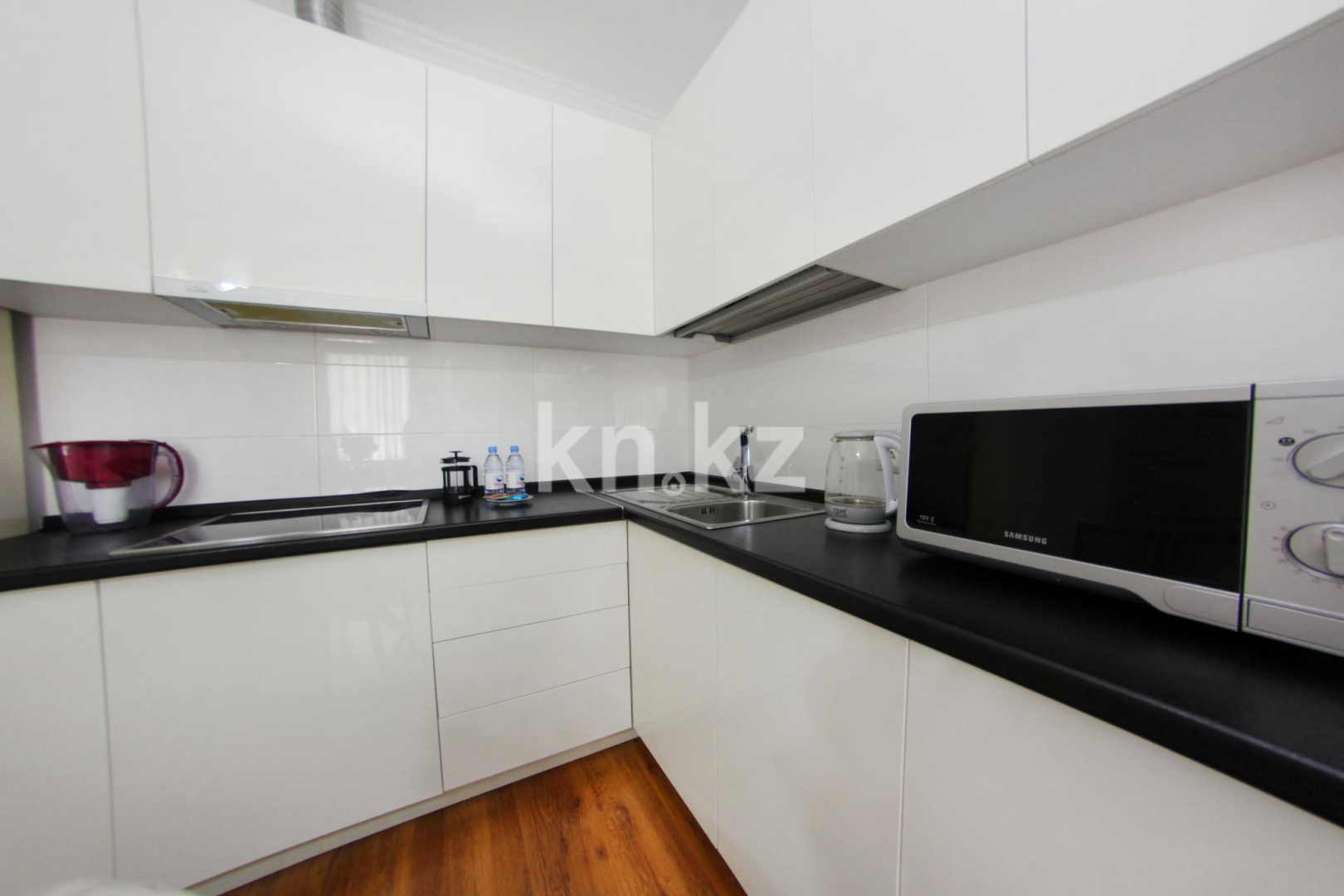 Аренда 2-комнатной квартиры посуточно, 48 м², Каблукова, дом  38г - ул. Торайгырова - Аренда квартир посуточно в Алматы с фото фото 14 из 20