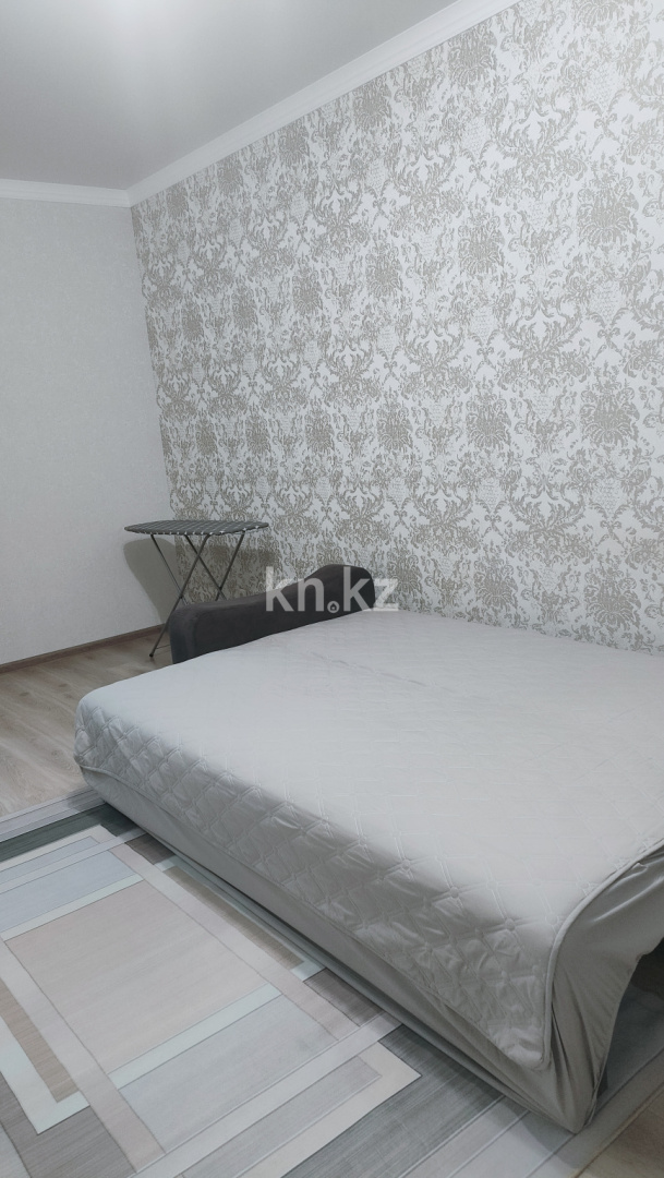 Аренда 1-комнатной квартиры посуточно, 41 м², пр. Кабанбай батыра, дом  48/9 - ул. Орынбор - Аренда квартир посуточно в Астане с фото фото 2 из 9