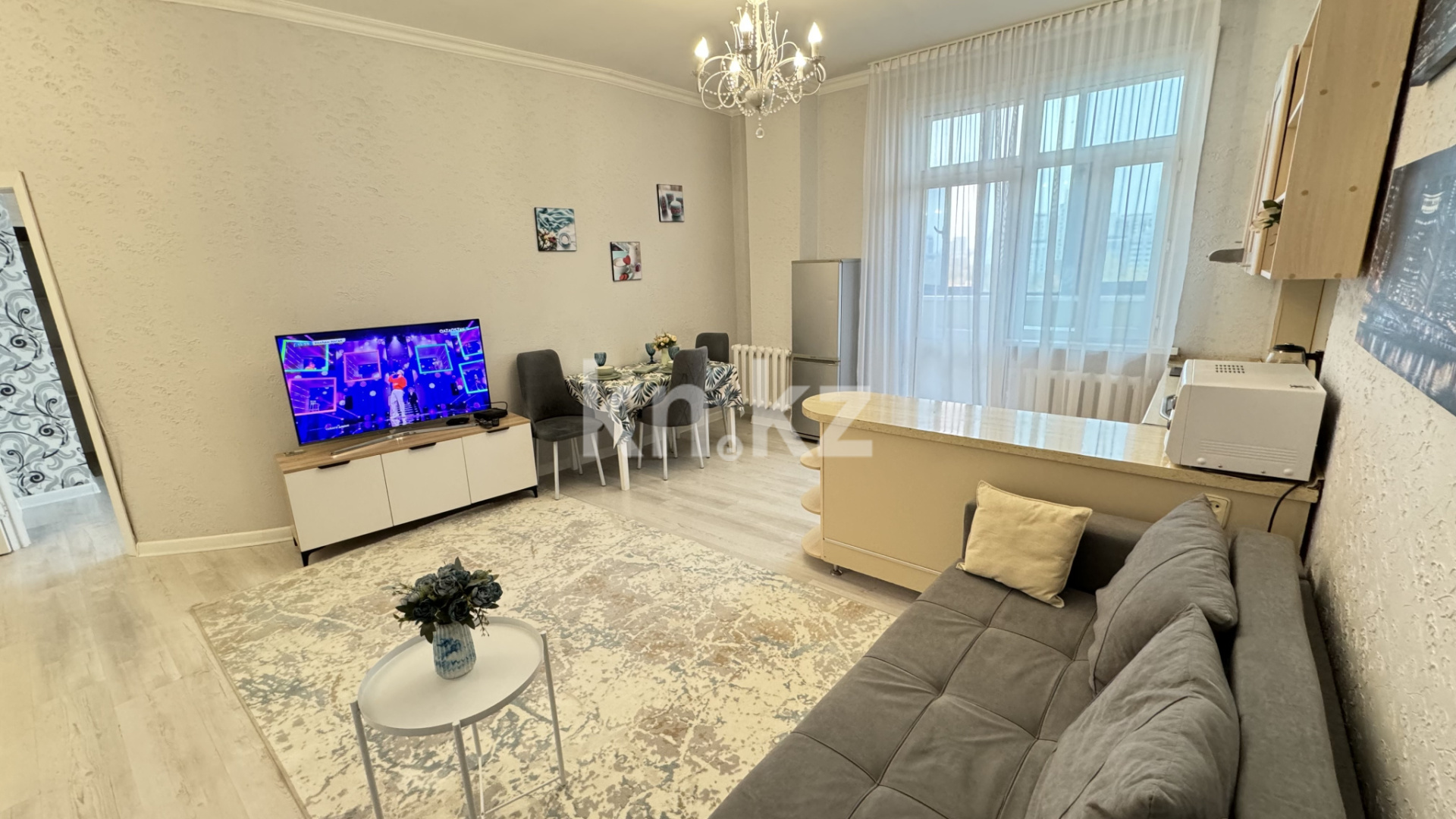 Аренда 2-комнатной квартиры посуточно, 54 м², ул. Сарайшык, дом  34 - ул. Акмешит - Аренда  двухкомнатных квартир посуточно в Астане с фото фото 4 из 23