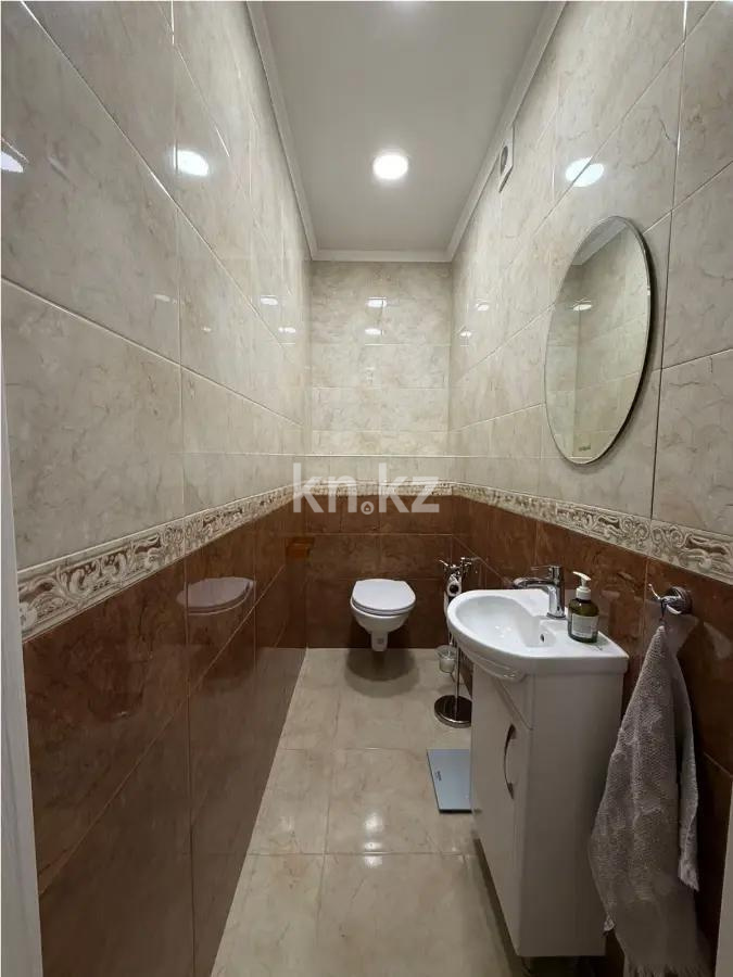 Продажа 2-комнатной квартиры, 65 м² в Алматы - фото 4