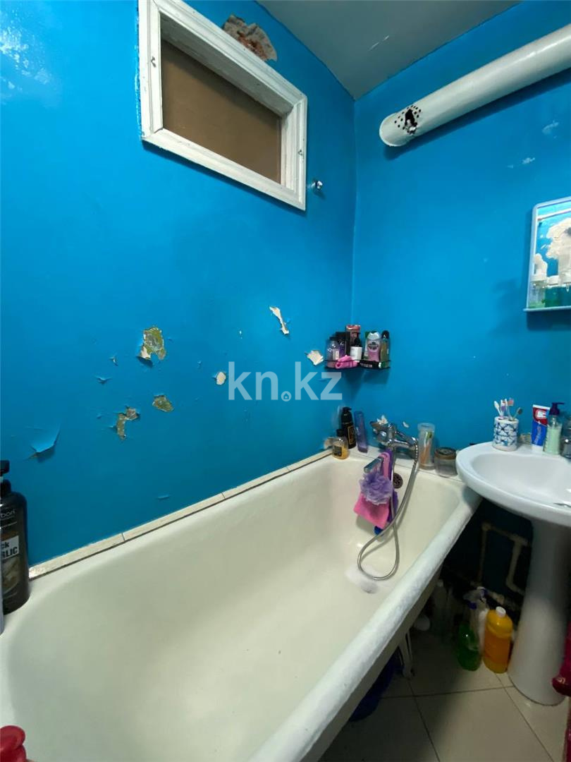 Продажа 2-комнатной квартиры, 45 м², мкр-н 21, дом  30 в Караганде - фото 9