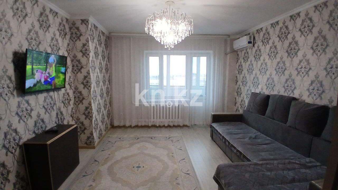 Продажа 2-комнатной квартиры, 60 м², пр. Шахтеров - Продажа  двухкомнатных квартир в Караганде фото 1 из 11