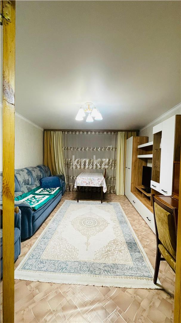 Продажа 3-комнатной квартиры, 58 м², ул. Аманжолова - Продажа квартир в Караганде фото 1 из 8