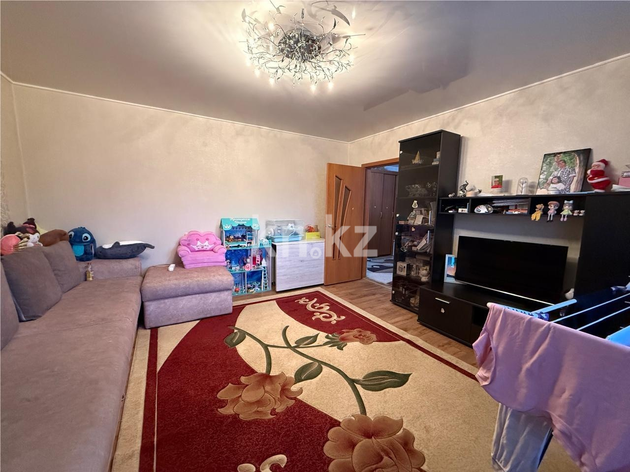 Продажа 3-комнатной квартиры, 64 м² - Недвижимость в Караганде - страница 33 фото 2 из 20