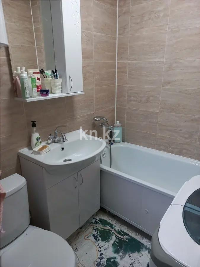 Продажа 1-комнатной квартиры, 30 м², ул. Бирюзова, дом  37 в Караганде - фото 3