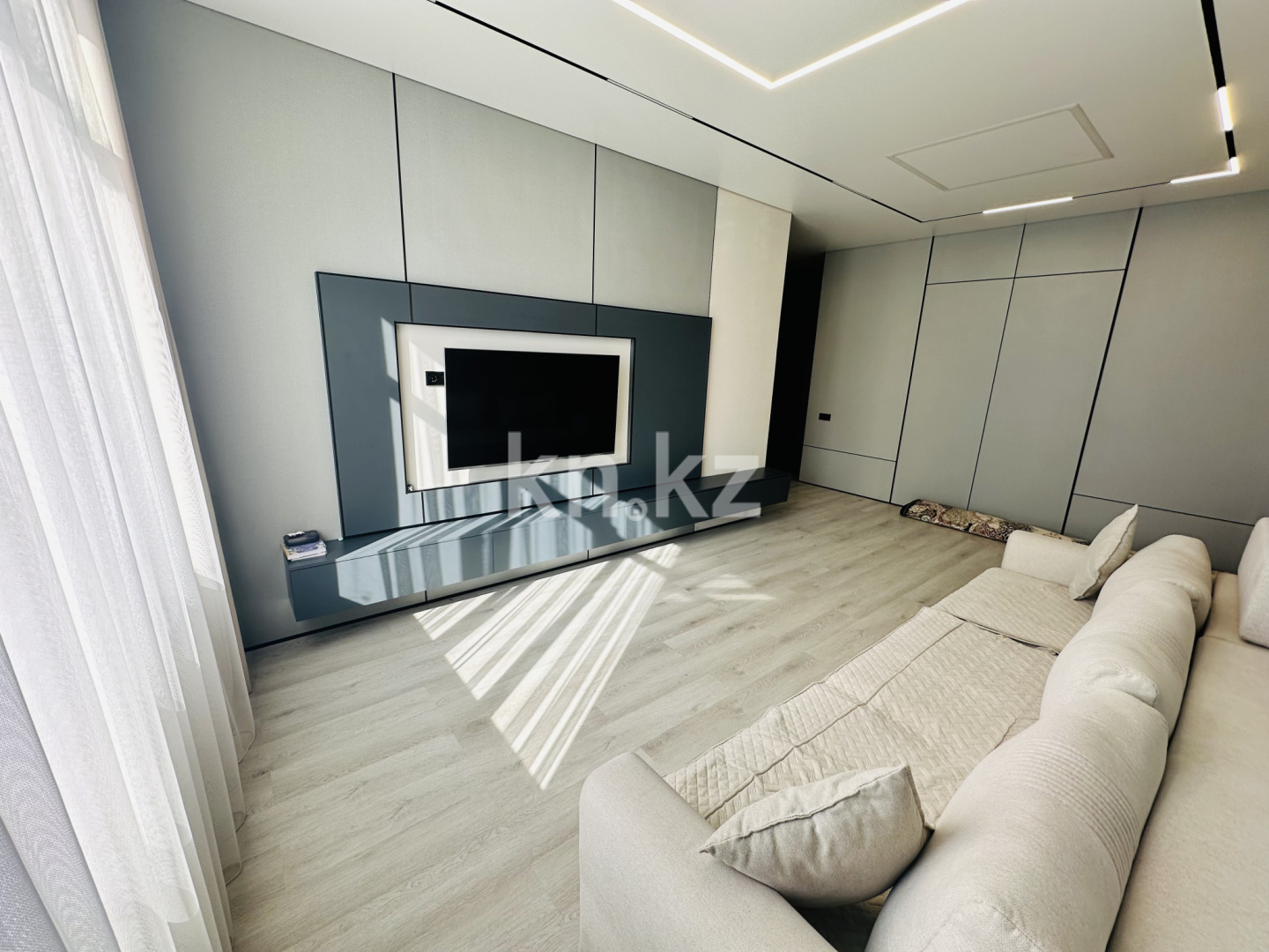 Продажа 3-комнатной квартиры, 95 м² - Продажа квартир в р-не Есиль Астаны фото 3 из 12