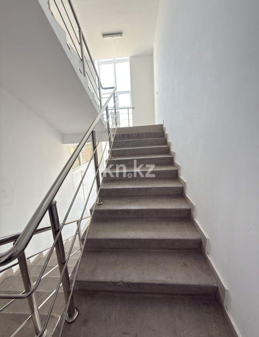 Продажа 2-комнатной квартиры, 68 м² - Продажа двухкомнатных квартир на Юго-Востоке Караганды - страница 6 фото 12 из 19