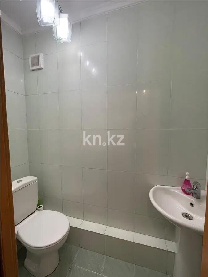 Продажа 2-комнатной квартиры, 58.8 м² в Алматы - фото 5
