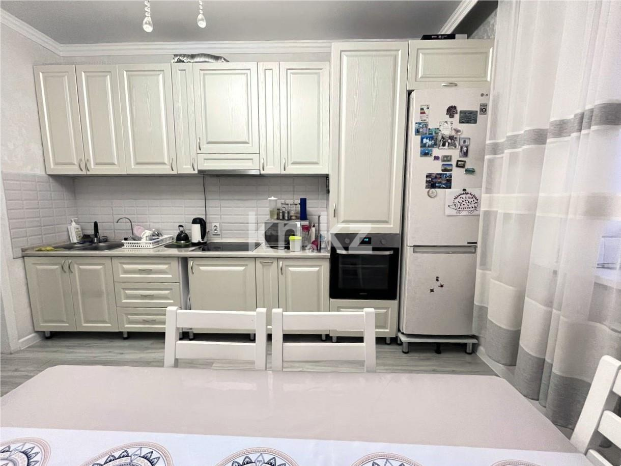 Продажа 3-комнатной квартиры, 92 м² - Продажа квартир в Караганде - страница 7 фото 12 из 25