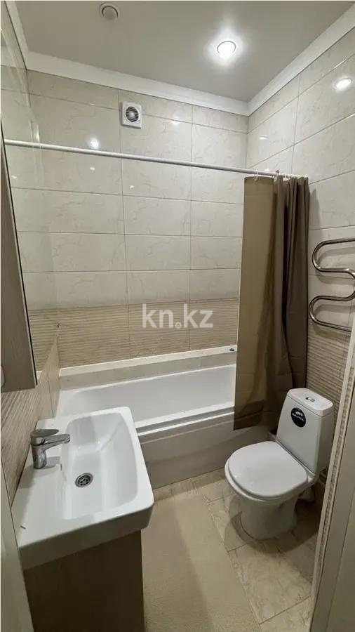 Продажа 2-комнатной квартиры, 68 м², ул. Бокейхана, дом  11 в Астане - фото 4