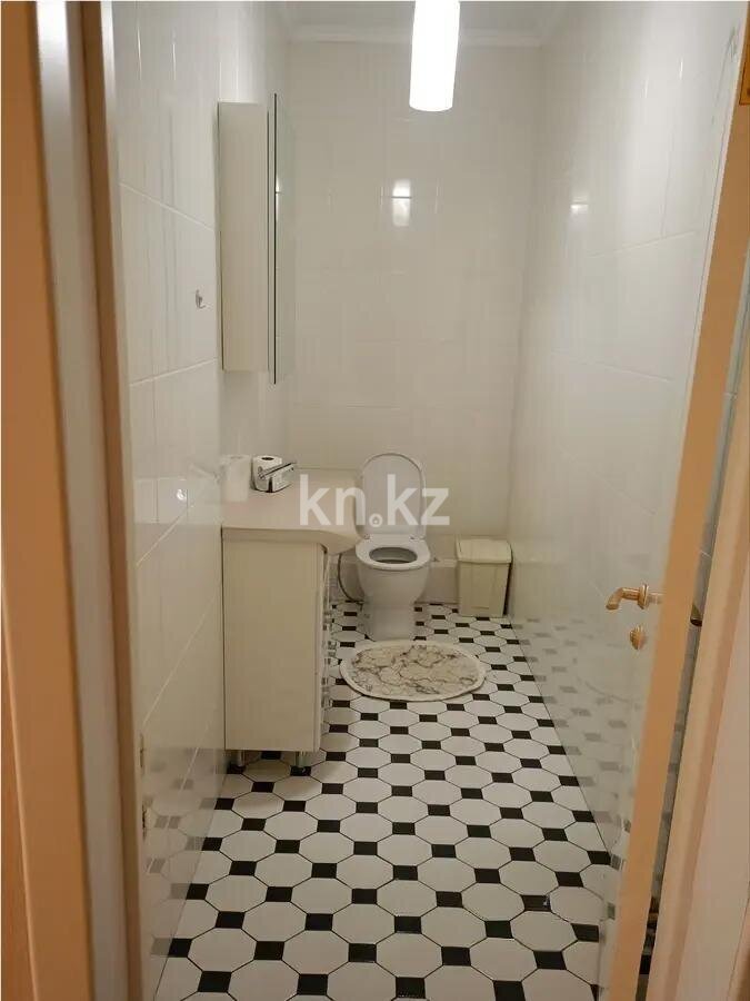 Продажа 3-комнатной квартиры, 140 м² в Караганде - фото 6