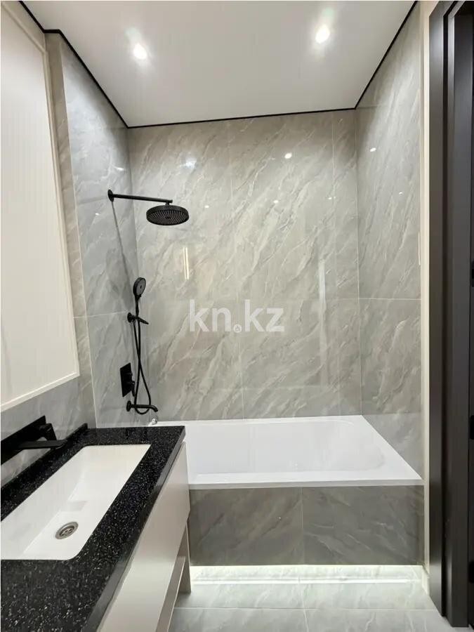 Продажа 2-комнатной квартиры, 55 м² в Алматы - фото 3