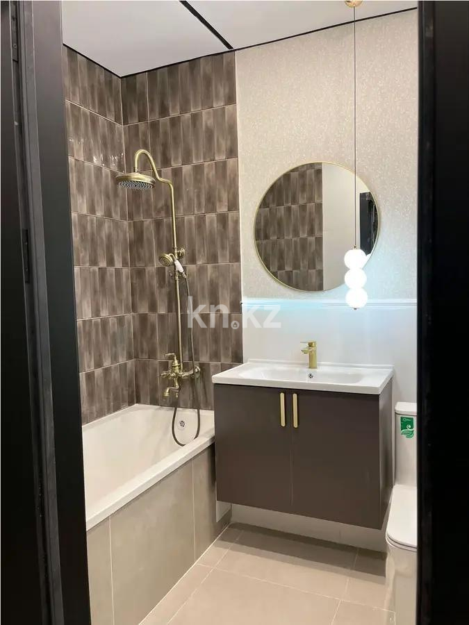 Продажа 2-комнатной квартиры, 50.2 м² в Алматы - фото 4