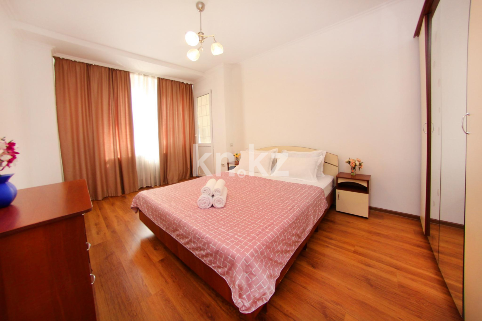 Аренда 2-комнатной квартиры посуточно, 48 м², Каблукова, дом  38г - ул. Торайгырова - Аренда квартир помесячно в Казахстане фото 1 из 20
