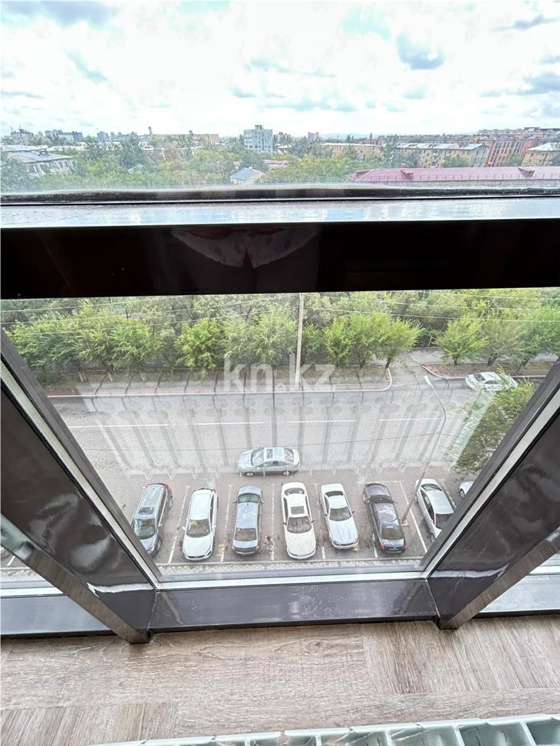 Продажа 2-комнатной квартиры, 65 м², ул. Алиханова, дом  37/4 - Продажа квартир в Караганде фото 14 из 32